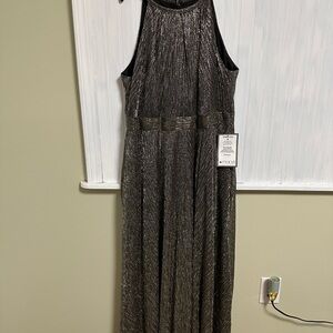 NWT! Betsy & Adam Black Metallic Maxi Dress